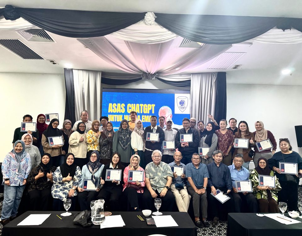 HRDCorp-trainer-Weiling-Bengkel-ChatGPT-group-photo